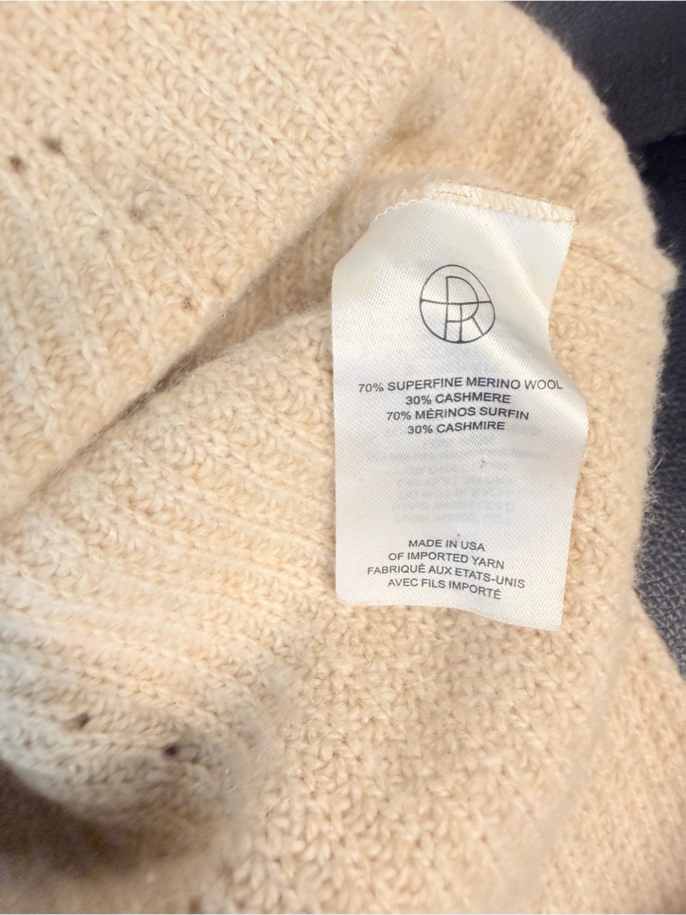The Row Cashmere + Superfine Merino Wool Blend knit sleeveless sweater- size M - Picture 3 of 4